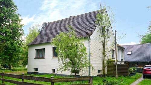 Foto - Haus zum Kaufen in Burg 409.000,00 € 142 m²