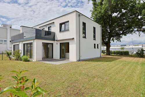 Foto - Haus zum Kaufen in Illertissen 649.000,00 € 143 m²