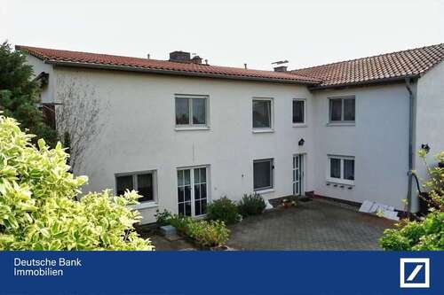 Foto - Haus zum Kaufen in Werdau 260.000,00 € 210 m²