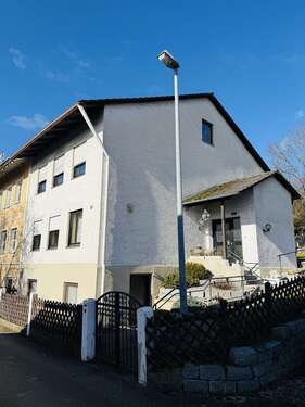 Foto - Haus zum Kaufen in Pfarrkirchen 249.000,00 € 110 m²