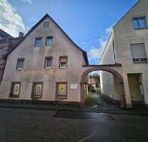 Haus zum Kaufen in Albersweiler 164.900,00 € 161 m²