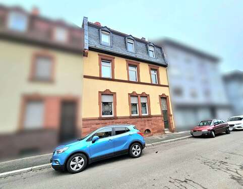 Foto - Haus zum Kaufen in Kaiserslautern 359.000,00 € 225 m²