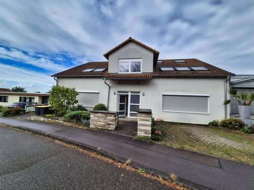 Foto - Haus zum Kaufen in Remseck 1.197.000,00 € 480 m²