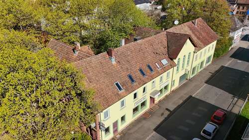 Foto - Haus zum Kaufen in Walldürn 50.000,00 € 500 m²