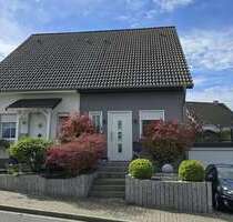 Haus zum Kaufen in Hagen Hohenlimburg 299.000,00 € 97 m² - Hagen / Hohenlimburg