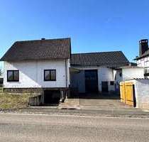 Haus zum Kaufen in Bad Münstereifel-Scheuren 294.000,00 € 114.4 m²