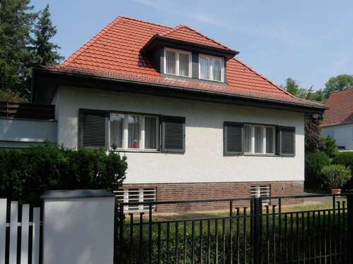 Foto - Haus zum Kaufen in Berlin-Lichterfelde West 740.000,00 € 127.73 m²