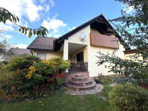 Foto - Haus zum Kaufen in Forchheim Buckenhofen 559.000,00 € 138 m²