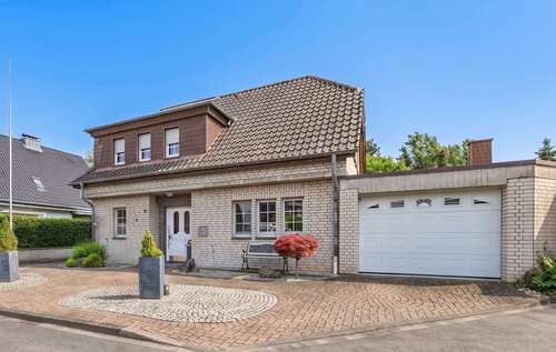 Foto - Haus zum Kaufen in Dormagen-Horrem 814.000,00 € 140 m²
