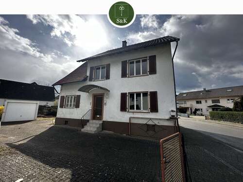 Foto - Haus zum Kaufen in Achern 190.000,00 € 180 m²