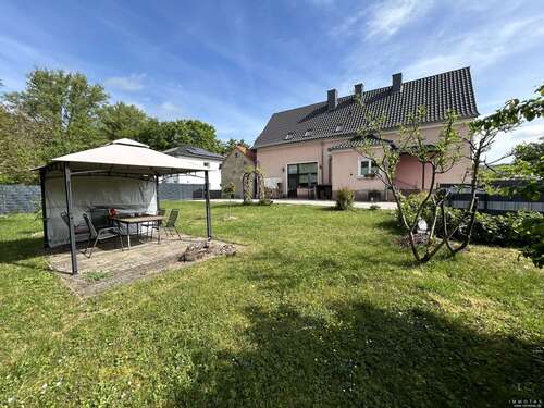 Foto - Haus zum Kaufen in Albisheim (Pfrimm) 299.000,00 € 157.11 m²