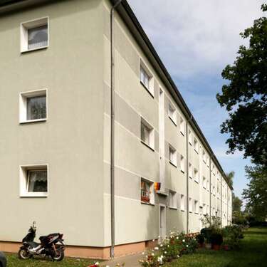 Foto - Wohnung zum Mieten in Weißenfels 300,44 € 51.8 m²