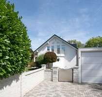 Haus zum Kaufen in Dietzenbach Dietzenbach-Steinberg 998.000,00 € 149 m² - Dietzenbach / Dietzenbach-Steinberg