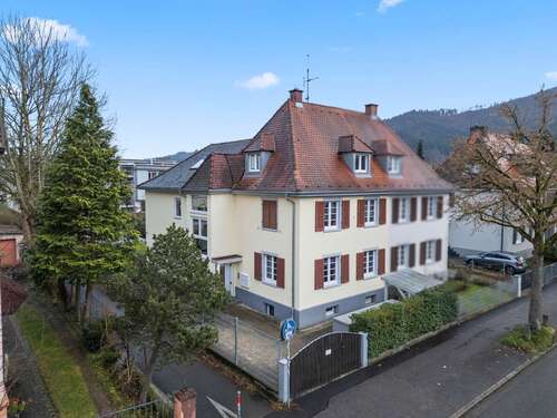 Foto - Haus zum Kaufen in Freiburg im Breisgau 1.585.000,00 € 250 m²