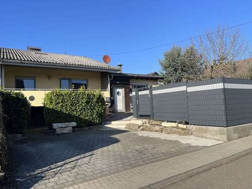 Foto - Haus zum Kaufen in Mosbach Reichenbuch 195.000,00 € 110 m²