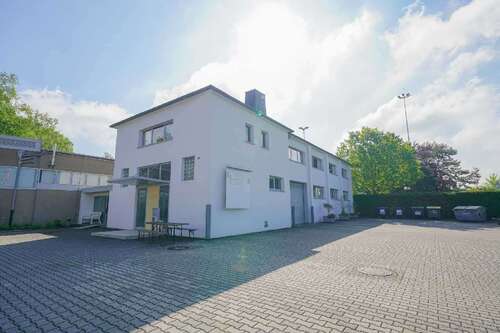 Foto - Halle in Mülheim 3.250,00 € 271 m²
