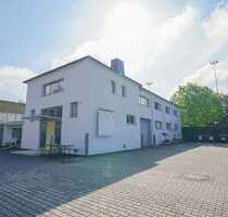 Halle in Mülheim 3.250,00 € 271 m²