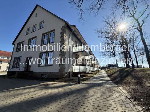Foto - Wohnung zum Mieten in Mariental 929,00 € 140.72 m²