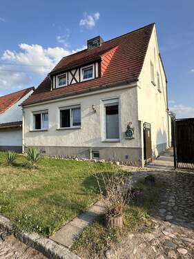 Foto - Haus zum Kaufen in Gardelegen OT Trüstedt 90.000,00 € 125.57 m²