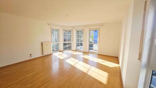 Foto - Wohnung zum Mieten in Wiesbaden 950,00 € 80 m²