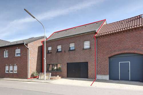 Foto - Haus zum Kaufen in Heinsberg Unterbruch 195.000,00 € 161 m²
