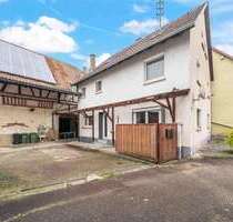 Haus zum Kaufen in Forchheim 339.000,00 € 180 m²