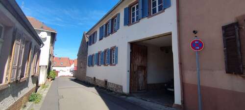 Foto - Haus zum Kaufen in Kirchheim 769.000,00 € 601.73 m²