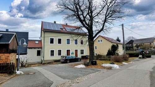 Foto - Haus zum Kaufen in Rathmannsdorf 355.000,00 € 350 m²