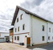 Haus zum Kaufen in Hünstetten Ketternschwalbach 397.000,00 € 321 m² - Hünstetten / Ketternschwalbach