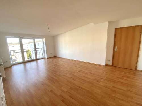 Foto - Wohnung zum Mieten in Magdeburg 472,23 € 85.86 m²