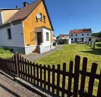 Haus zum Kaufen in Unterbreitbach-Räsa 65.000,00 € 90 m²