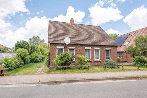 Foto - Haus zum Kaufen in Belum Kehdingbruch 128.000,00 € 73.46 m²