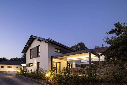 Foto - Haus zum Kaufen in Reichelsheim-Beerfurth 765.000,00 € 153 m²