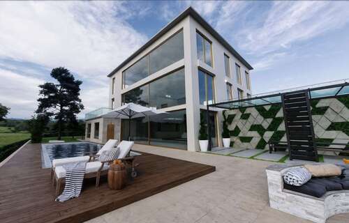 Foto - Haus zum Kaufen in Oberelchingen 2.850.000,00 € 763 m²