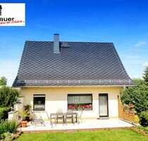 Haus zum Kaufen in Hohenstein-Ernstthal 299.000,00 € 107 m²