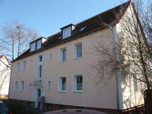 Foto - Wohnung zum Mieten in Sehnde 215,00 € 36.39 m²