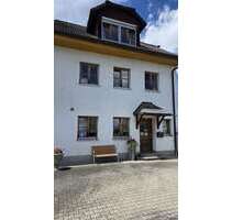 Haus zum Kaufen in Mallersdorf-Pfaffenberg Oberhaselbach 499.000,00 € 277 m² - Mallersdorf-Pfaffenberg / Oberhaselbach