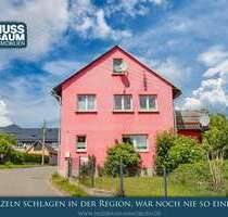 Haus zum Kaufen in Saalfeld 135.000,00 € 168 m²