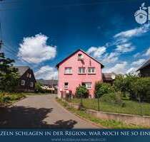 Haus zum Kaufen in Saalfeld 128.000,00 € 168 m²