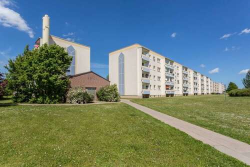 Foto - Wohnung zum Mieten in Schönberg 187,05 € 24.94 m²