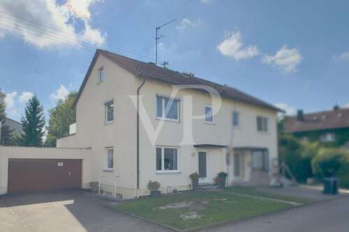 Foto - Haus zum Kaufen in Kirchheim unter Teck 463.000,00 € 139.84 m²