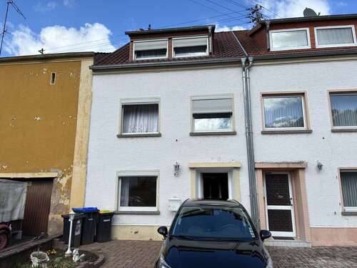 Foto - Haus zum Kaufen in Beckingen Oppen 99.000,00 € 113 m²