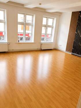 Foto - Wohnung zum Mieten in Wolfsbüttel 1.090,00 € 115 m²