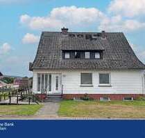 Haus zum Kaufen in Auetal 260.000,00 € 176.94 m²