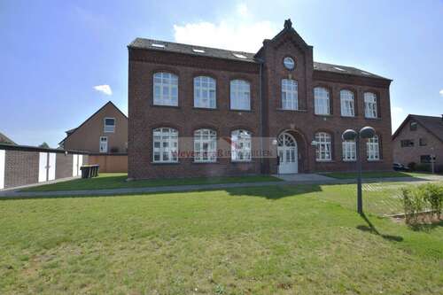 Foto - Wohnung zum Mieten in Grevenbroich 730,00 € 52 m²
