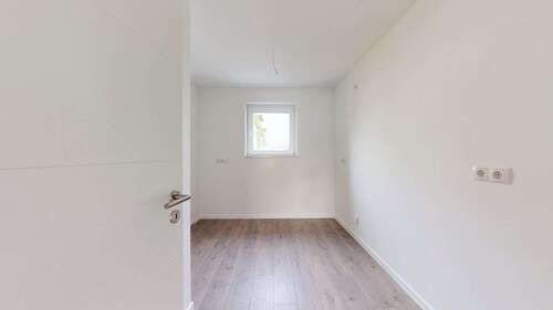 Foto - Wohnung zum Mieten in Ruchheim 910,00 € 65 m²