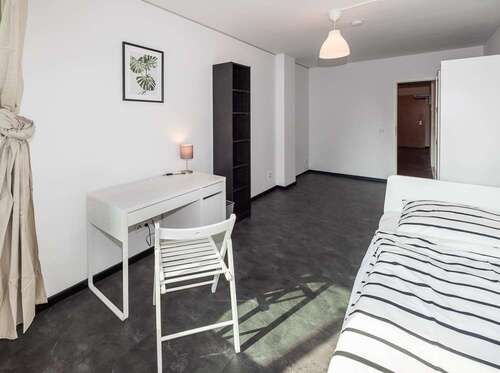 Foto - WG-Zimmer in Frankfurt am Main 689,00 € 15 m²