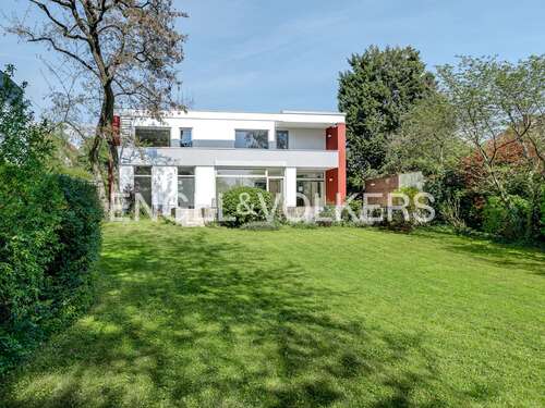 Foto - Haus zum Kaufen in Kronberg im Taunus 1.950.000,00 € 258 m²