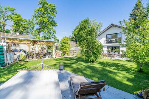 Foto - Haus zum Kaufen in Straßlach 1.690.000,00 € 201 m²