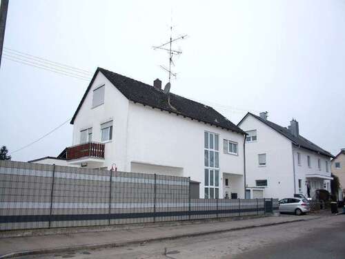 Foto - Haus zum Kaufen in Friedberg , Bay 749.000,00 € 235 m²
